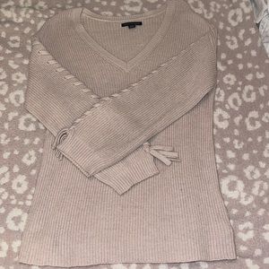 Cream knitted American eagle sweater